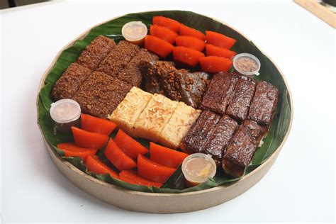 Category:Bilao .